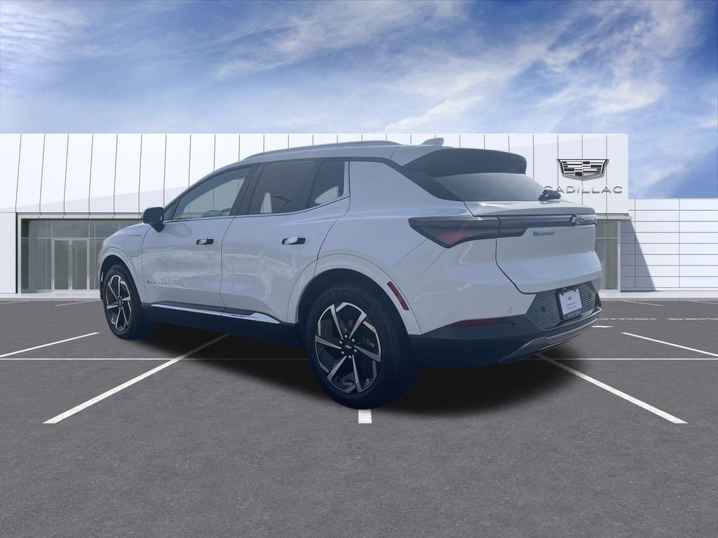 Used 2025 Chevrolet Equinox EV LT image 6