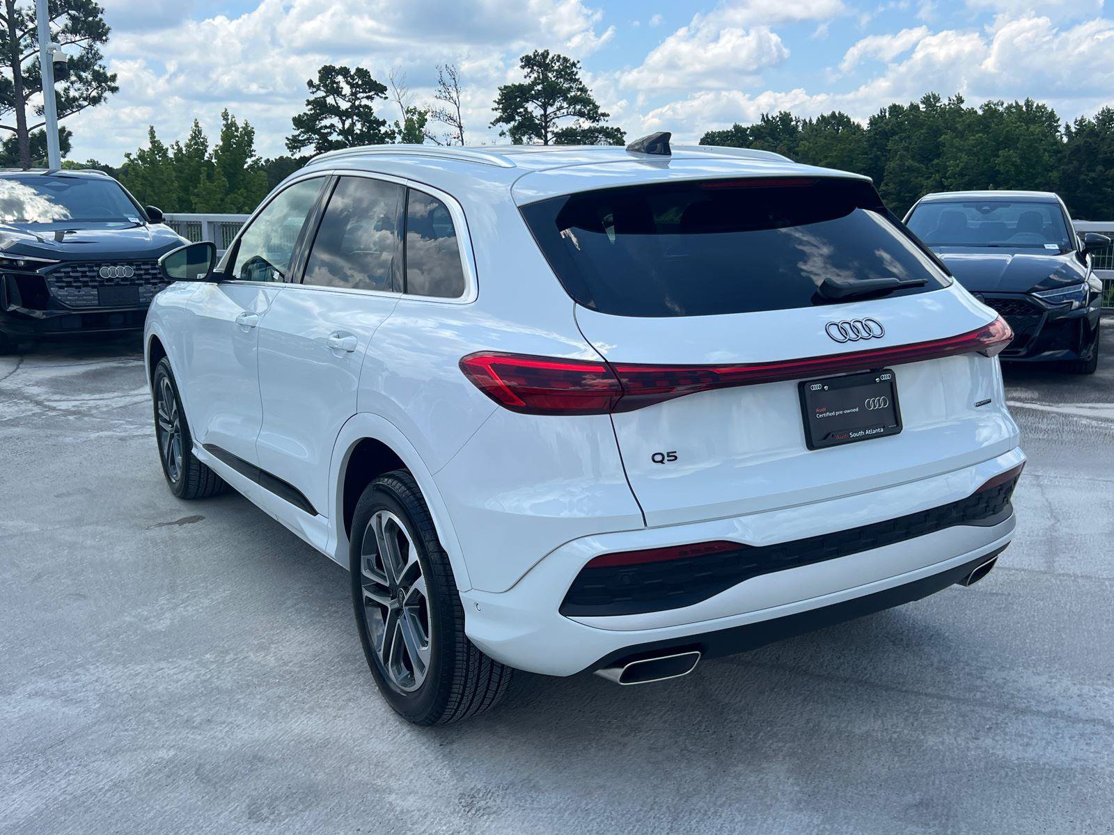 Certified 2025 Audi Q5 Premium w/ Premium Plus AWD/4WD image 7