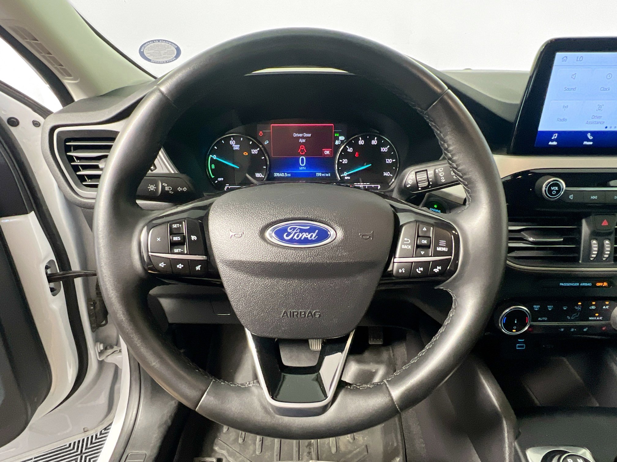 Used 2022 Ford Escape SE w/ Convenience Package image 17