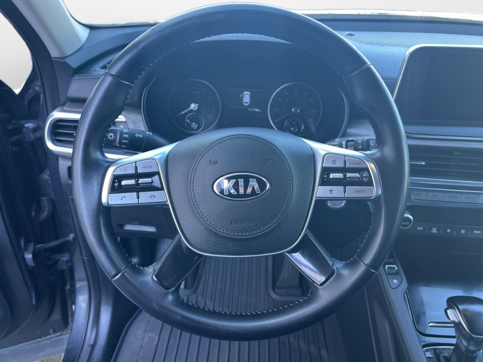 Used 2021 Kia Telluride EX w/ EX Premium Package image 13