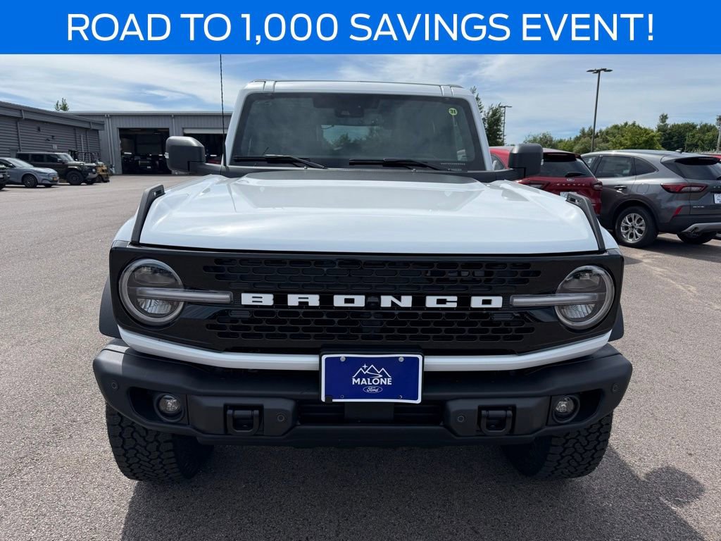 New 2025 Ford Bronco Badlands image 10