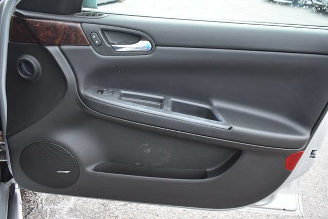 Used 2014 Chevrolet Impala LTZ FWD image 35