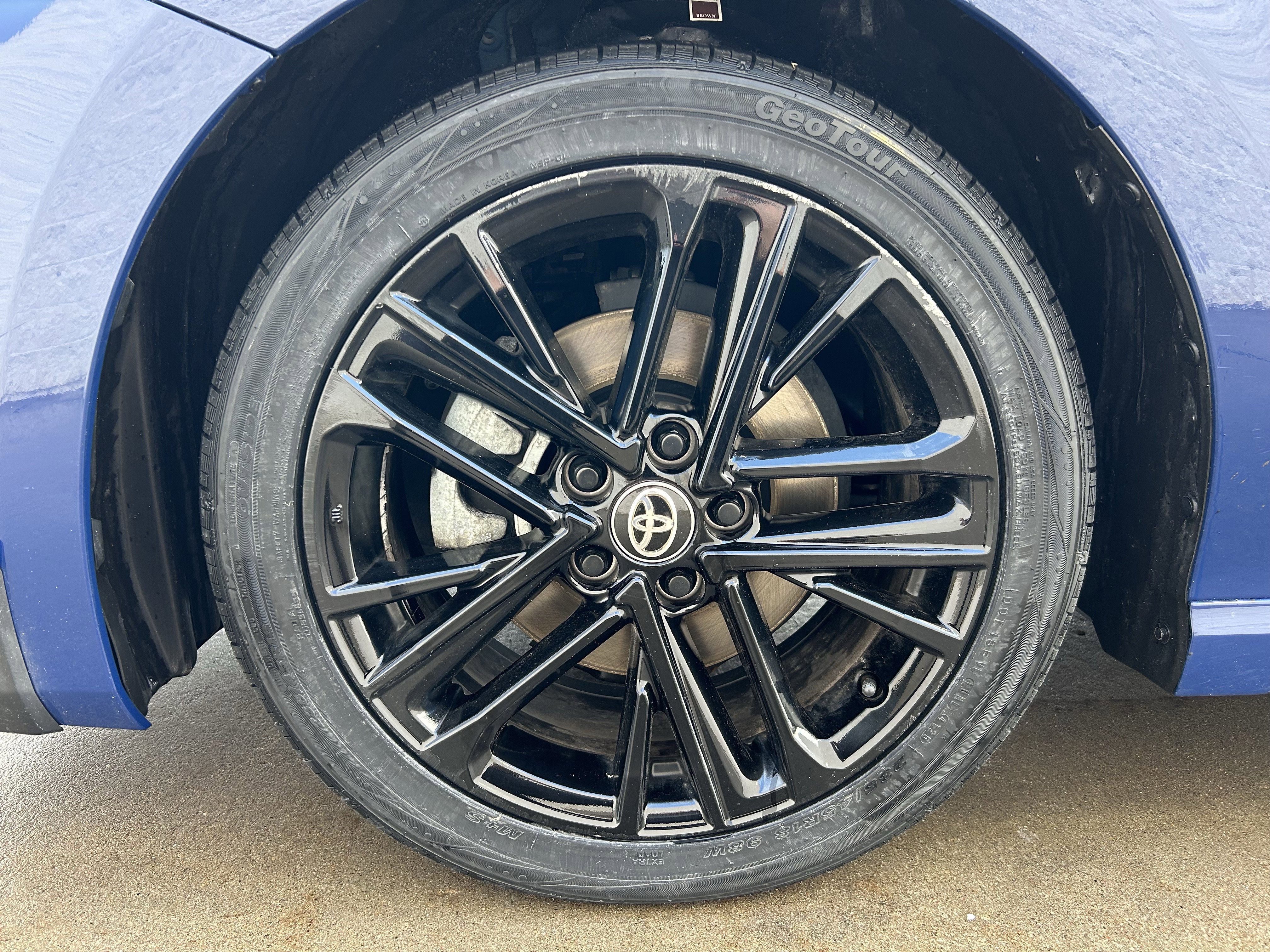 Certified 2025 Toyota Camry SE FWD image 12