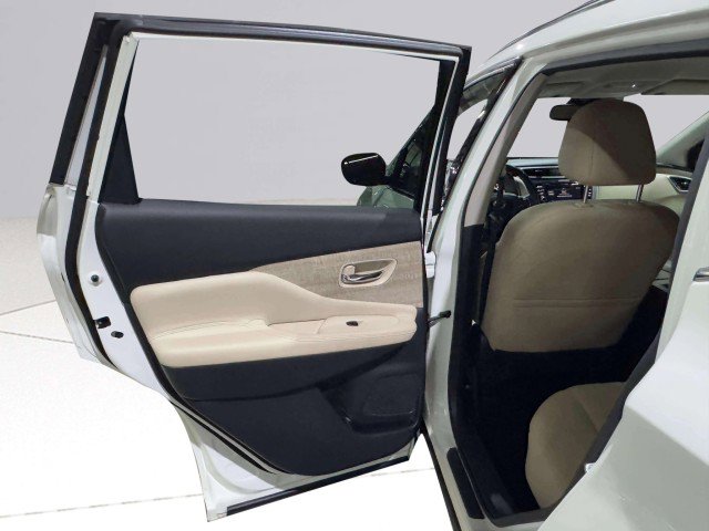 Used 2020 Nissan Murano SV image 69