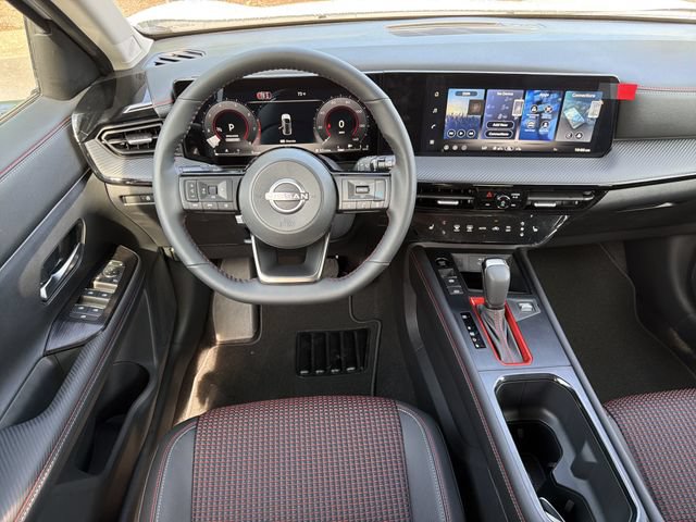 New 2026 Nissan Kicks SR w/ SR Premium Package FWD image 24