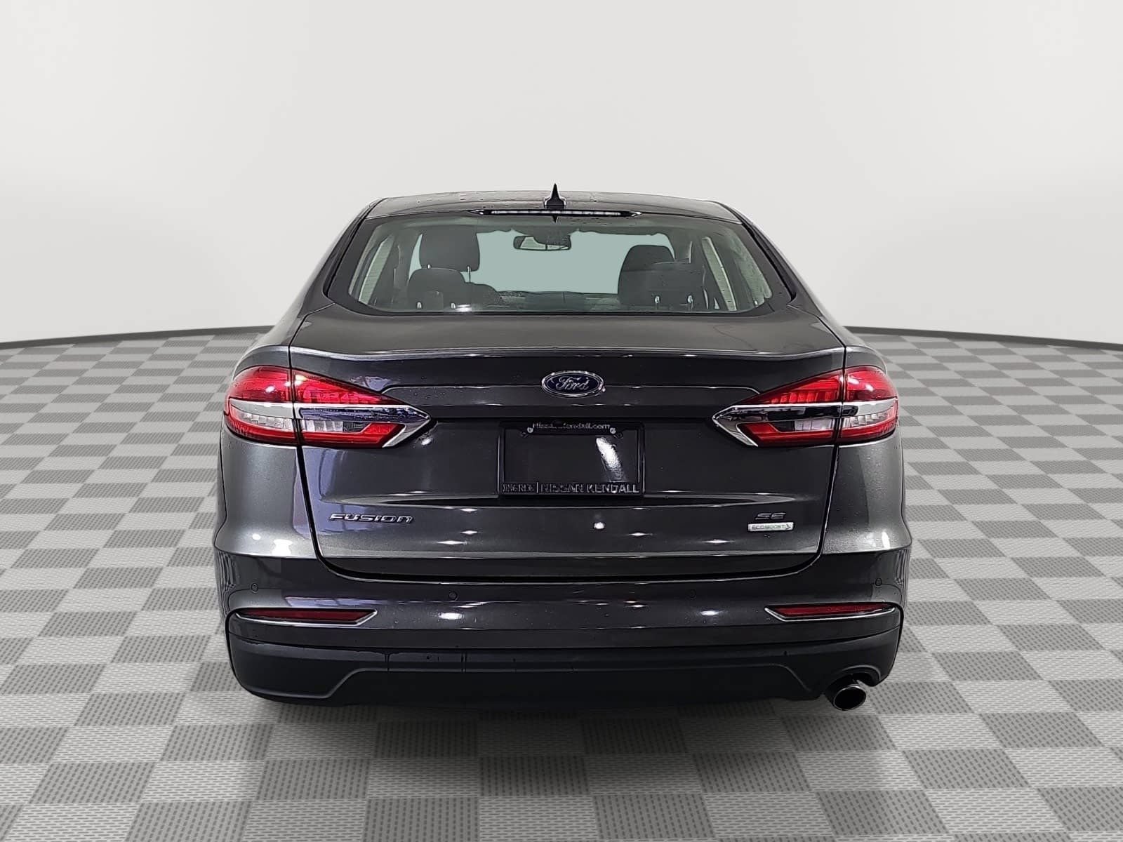 Used 2019 Ford Fusion SE FWD image 7
