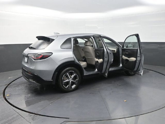 Used 2023 Honda HR-V EX-L image 34