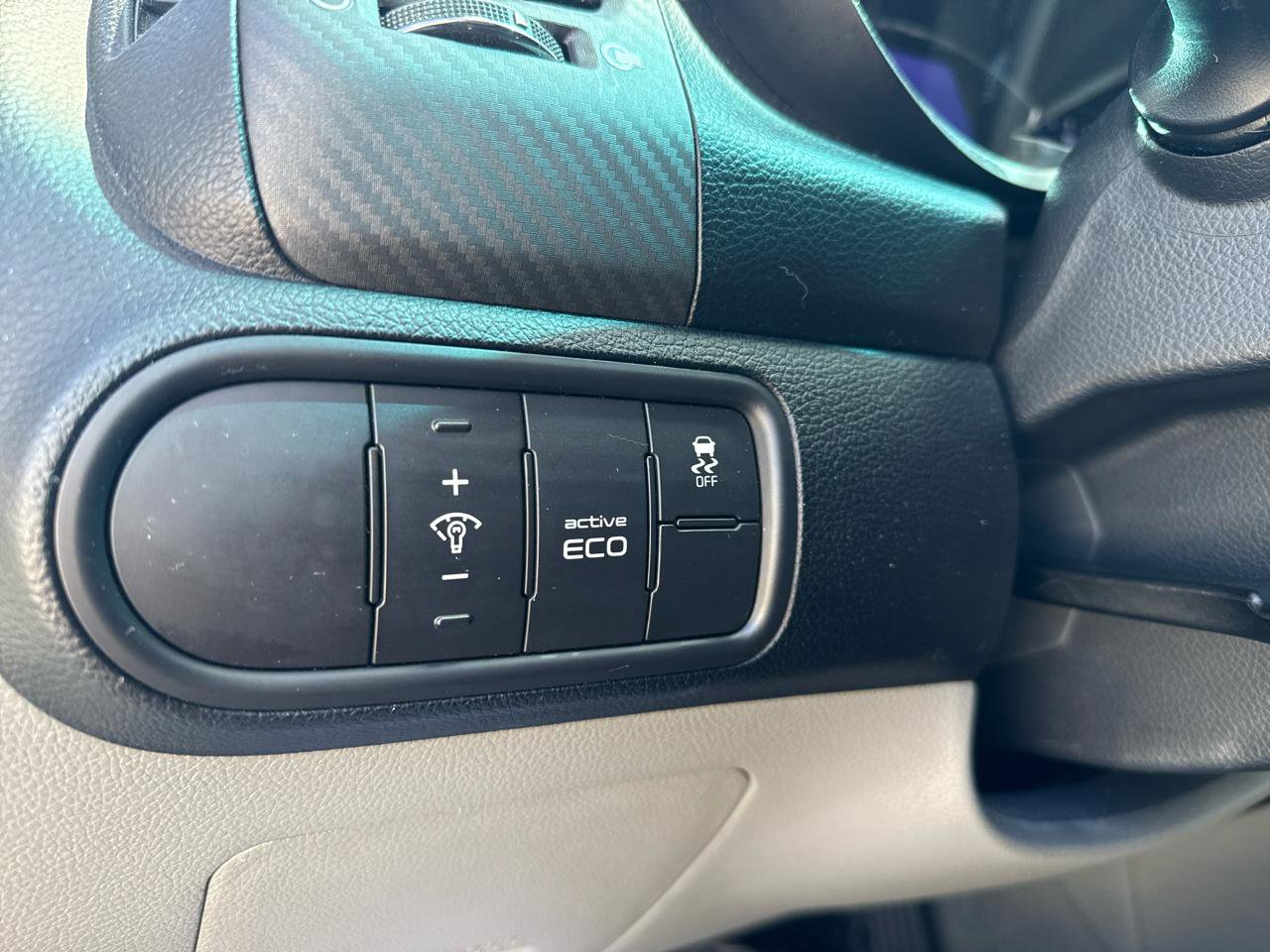 Used 2014 Kia Forte Koup EX image 30