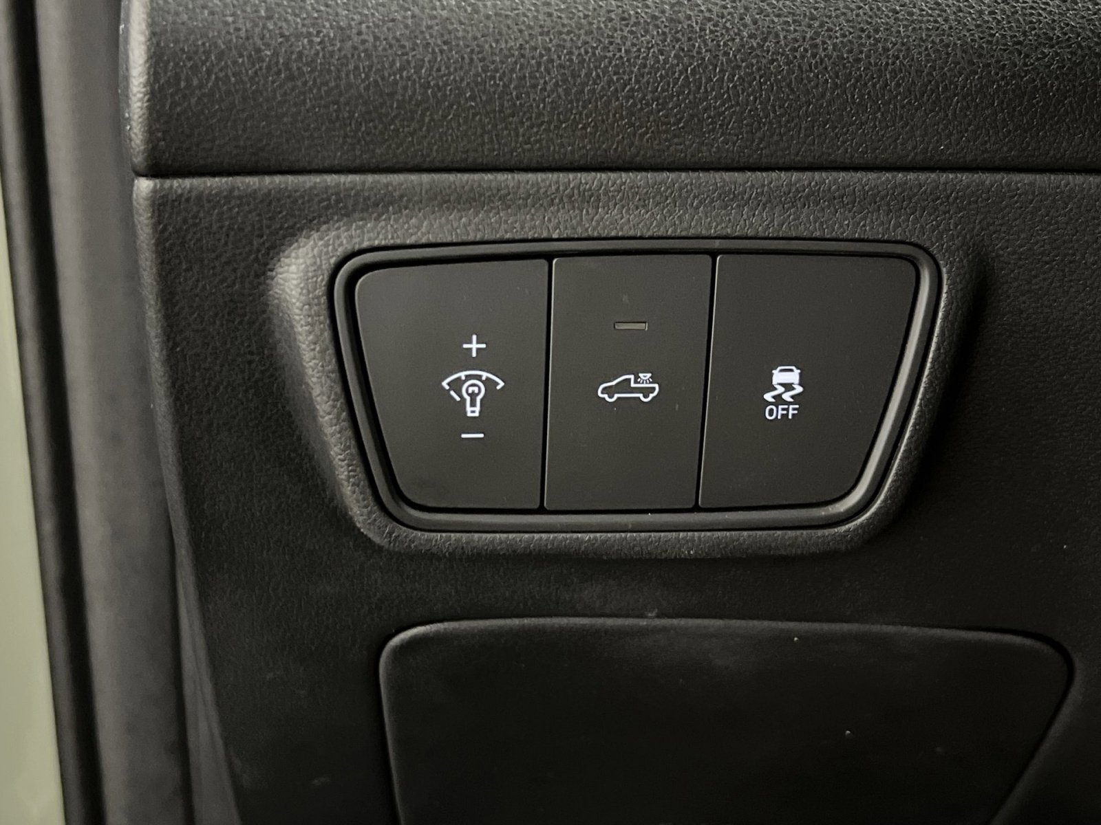 Used 2022 Hyundai Santa Cruz SEL w/ Activity Package image 34