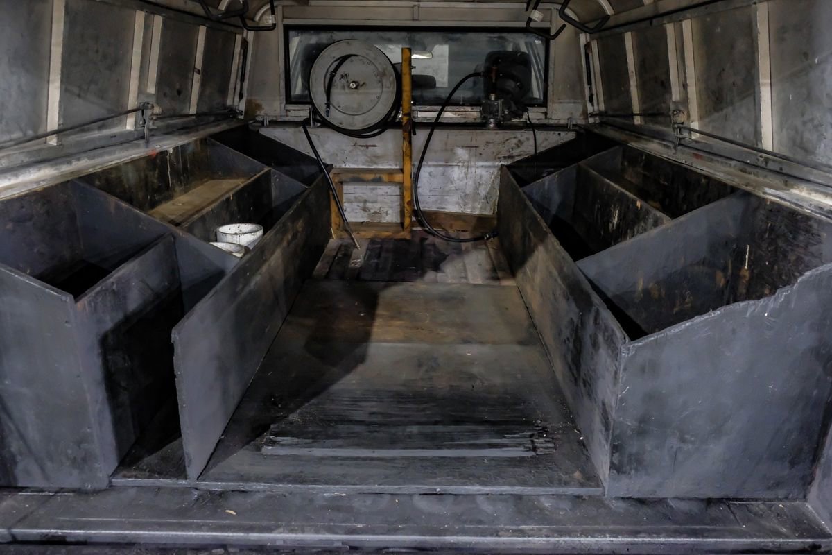 Used 2017 RAM 2500 Tradesman w/ Chrome Appearance Group image 48