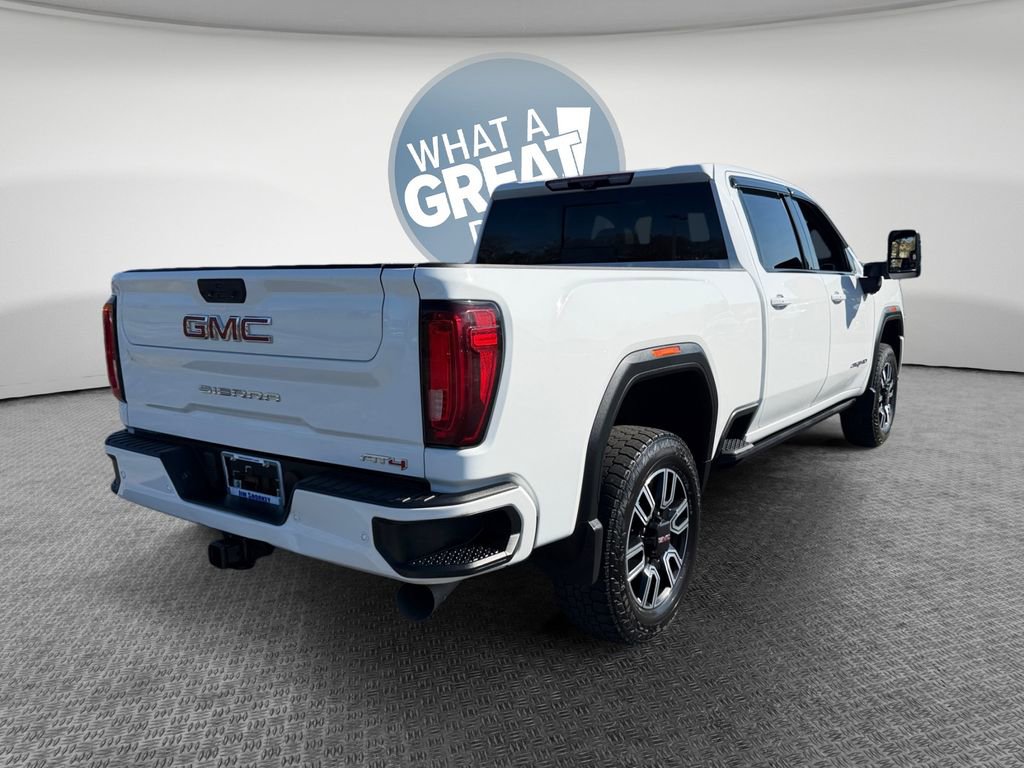Used 2021 GMC Sierra 2500 AT4 w/ AT4 Premium Plus Package image 3