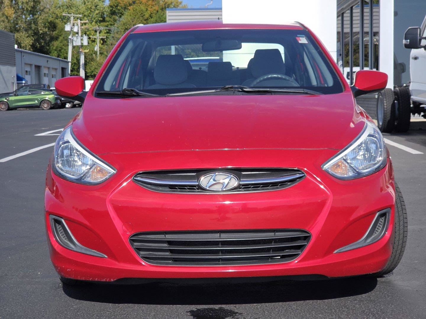 Used 2015 Hyundai Accent GLS FWD image 4