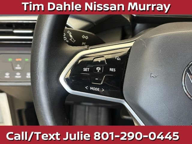 Used 2023 Volkswagen ID.4 Pro AWD/4WD image 23