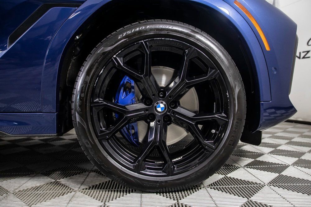 Used 2021 BMW X6 xDrive40i w/ M Sport Package image 37
