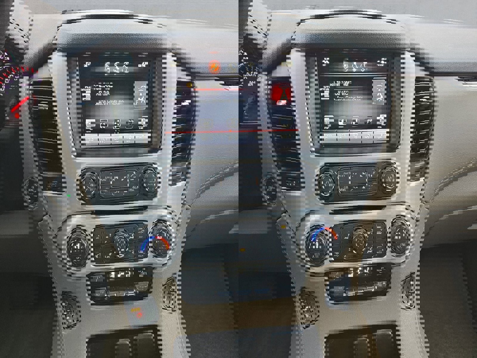 Used 2015 GMC Yukon SLT w/ Open Road Package image 17