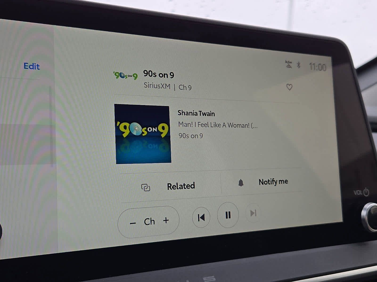 Used 2024 Toyota Prius XLE image 18