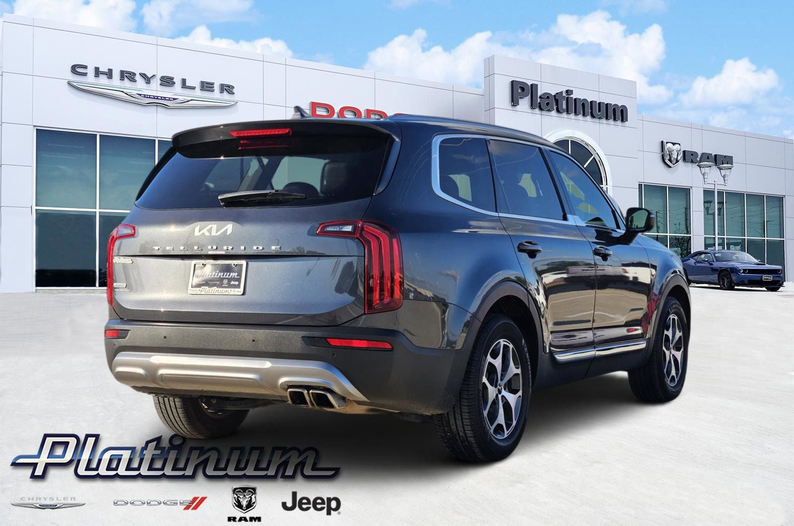 Used 2022 Kia Telluride EX AWD/4WD image 5