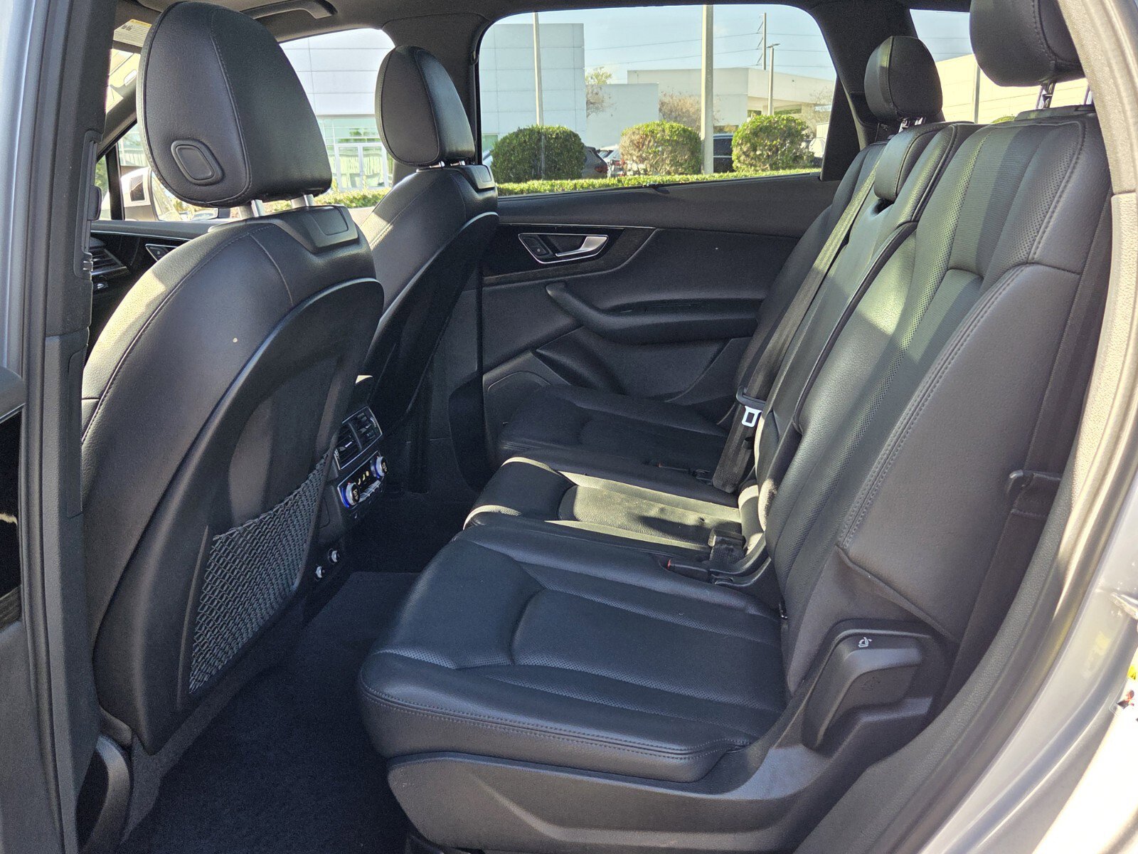 Used 2019 Audi Q7 3.0T Prestige w/ Prestige Package AWD/4WD image 11
