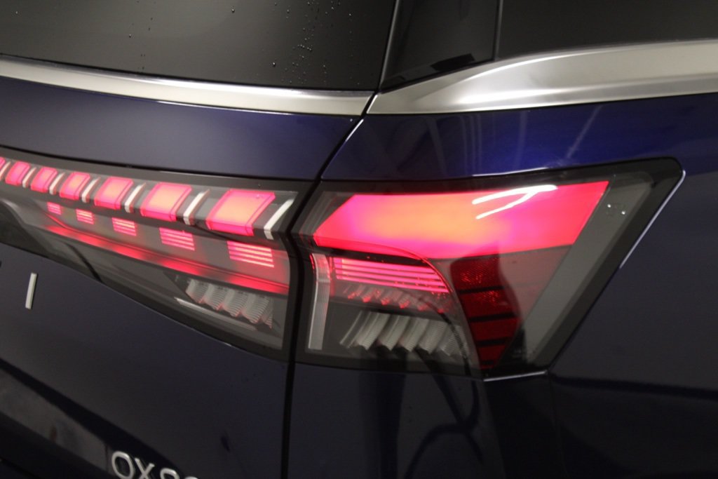 New 2025 INFINITI QX80 Luxe AWD/4WD image 12