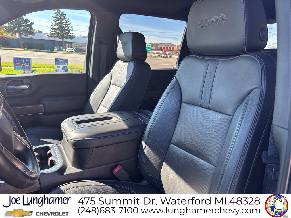 Used 2022 Chevrolet Silverado 2500 High Country w/ Safety Package II AWD/4WD image 14