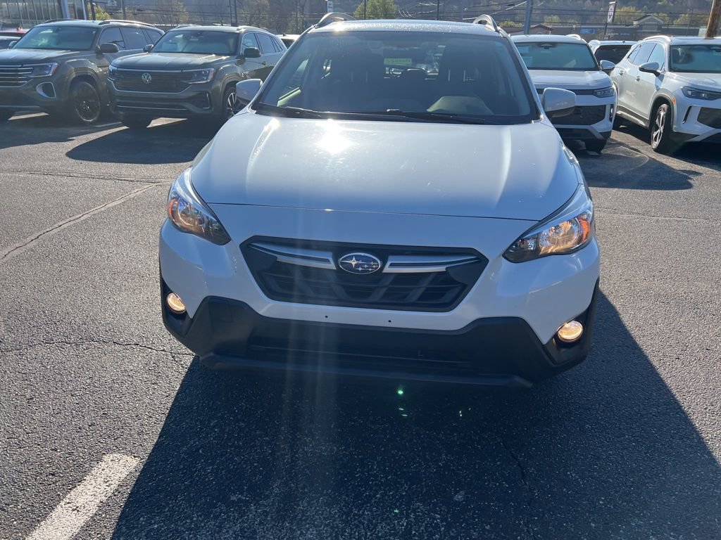 Used 2023 Subaru Crosstrek 2.0i Premium w/ Popular Package #3 image 2