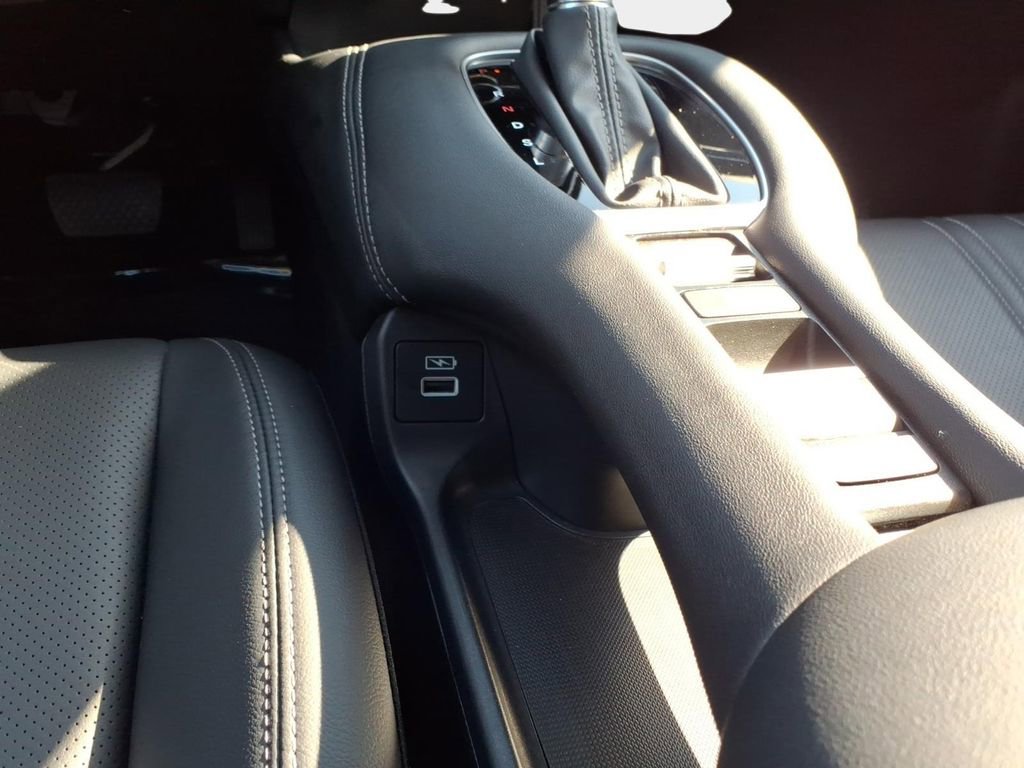 Used 2023 Honda HR-V EX-L image 15