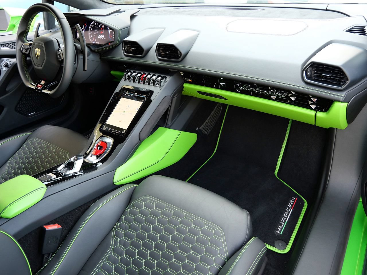 Used 2021 Lamborghini Huracan EVO RWD image 7