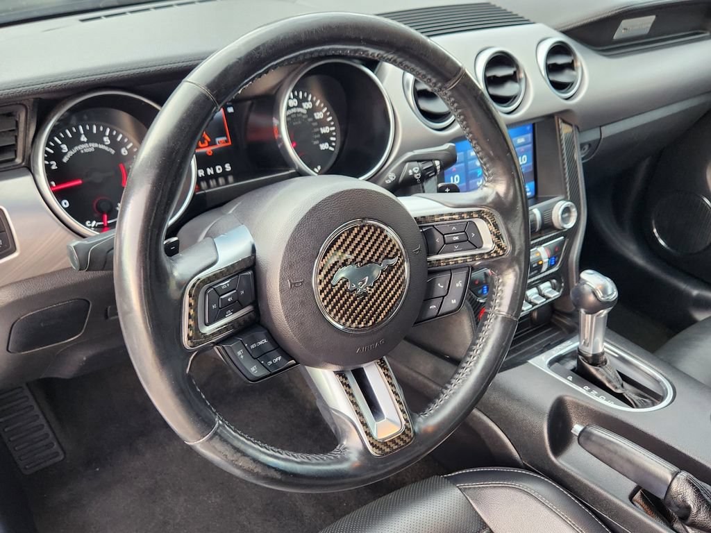 Used 2018 Ford Mustang Premium RWD image 25