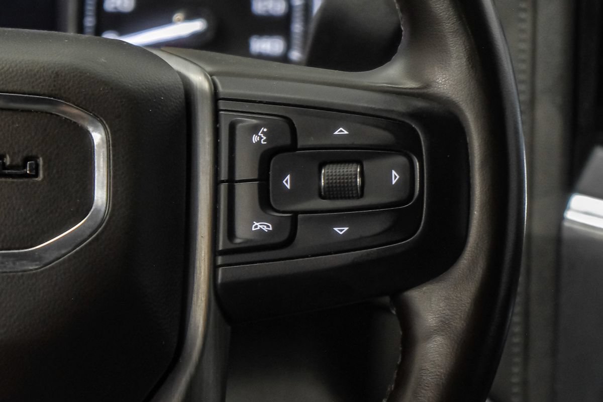Used 2023 GMC Sierra 3500 Denali AWD/4WD image 18