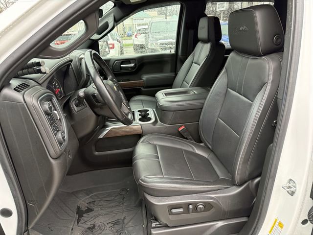 Used 2022 Chevrolet Silverado 1500 High Country w/ Technology Package AWD/4WD image 13