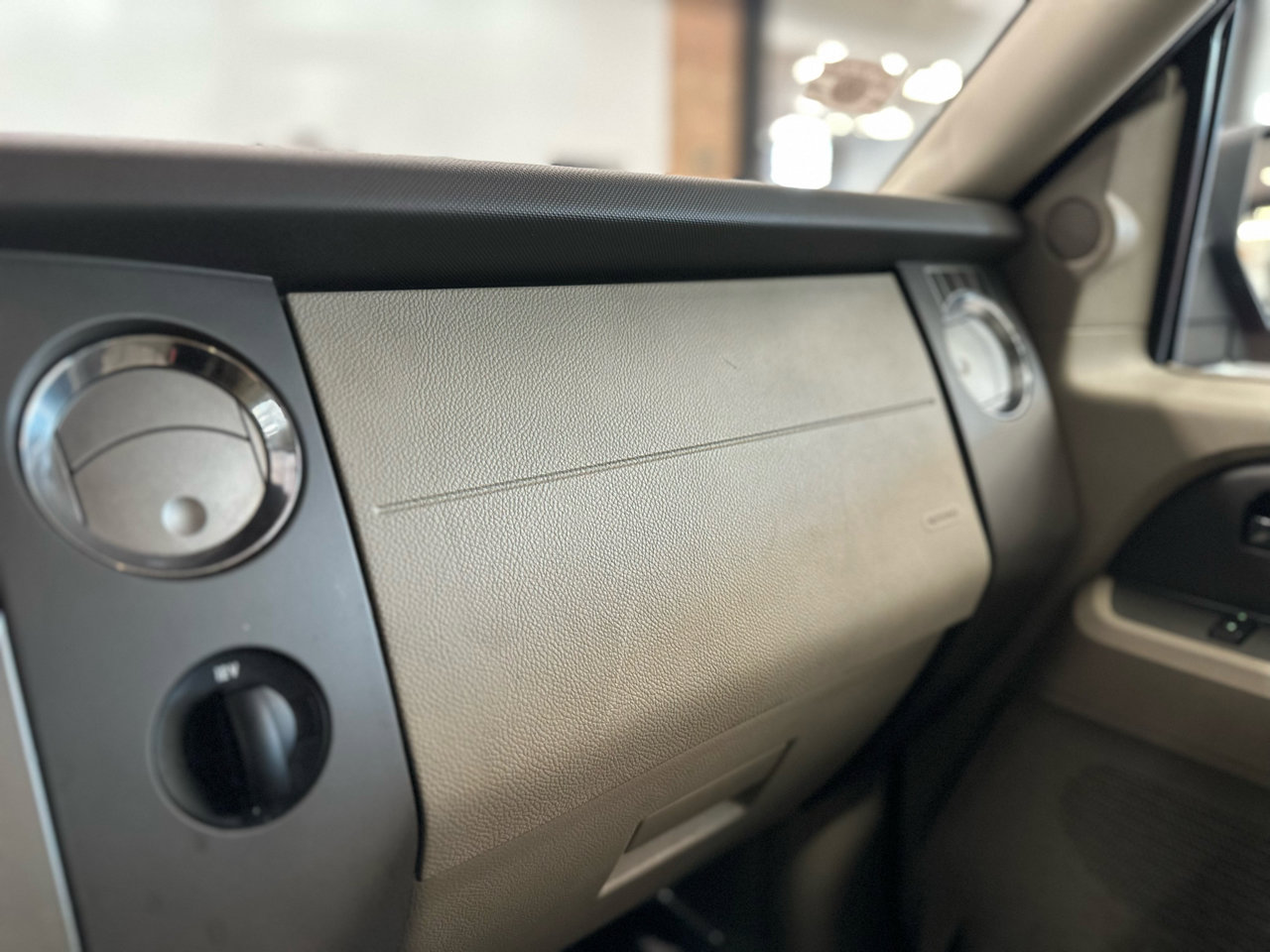 Used 2011 Ford Expedition XL w/ Fleet Convenience Pkg image 22