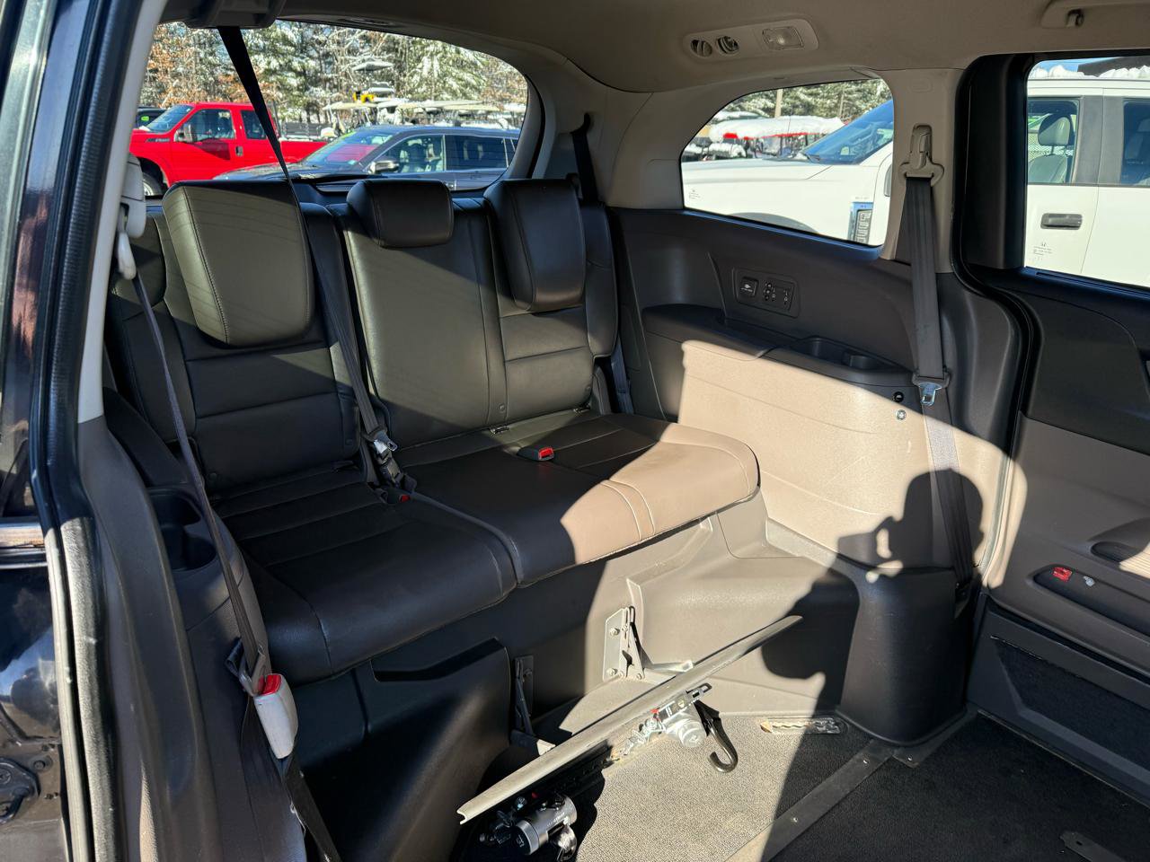 Used 2014 Honda Odyssey EX-L image 15