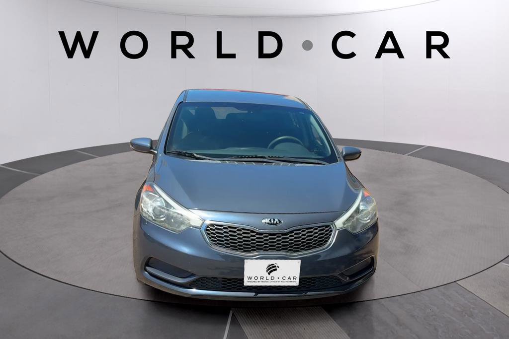 Used 2016 Kia Forte LX FWD image 2