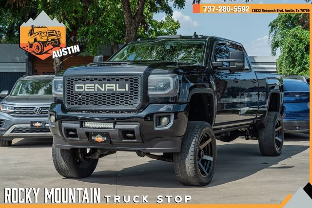 Used 2018 GMC Sierra 2500 Denali w/ Duramax Plus Package AWD/4WD image 1