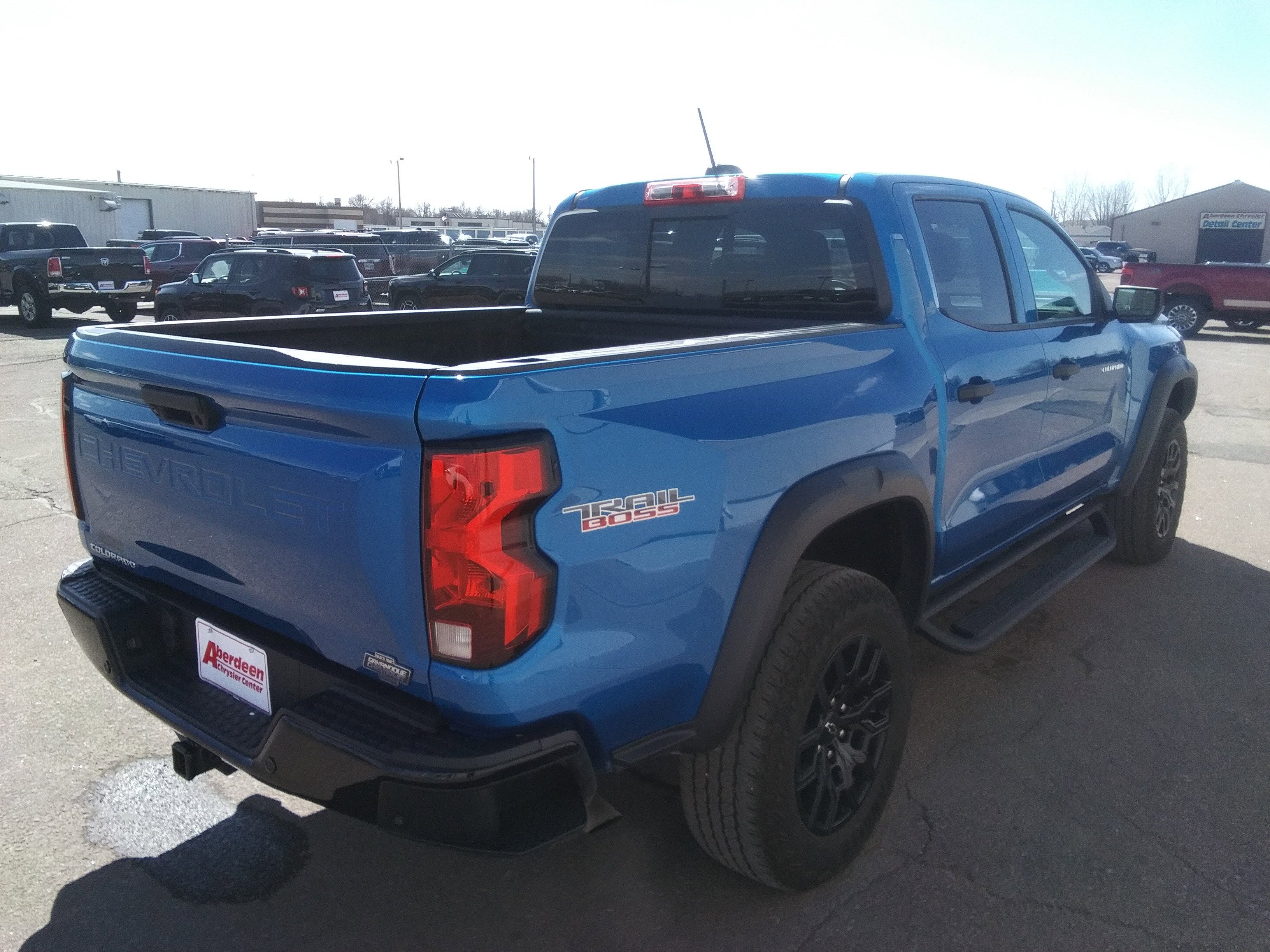 Used 2023 Chevrolet Colorado Trail Boss w/ Technology Package image 5
