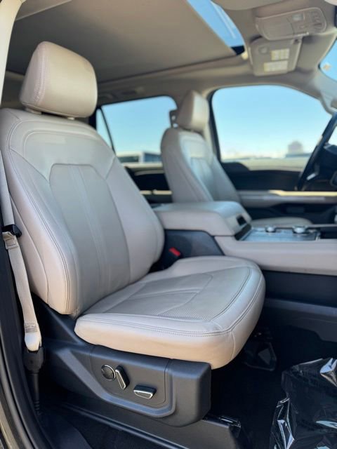 Certified 2024 Ford Expedition Limited AWD/4WD image 37