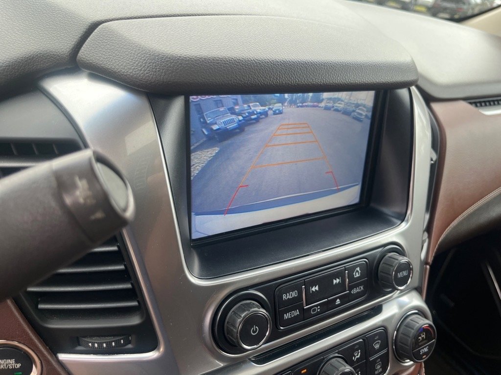 Used 2016 Chevrolet Suburban LTZ image 16