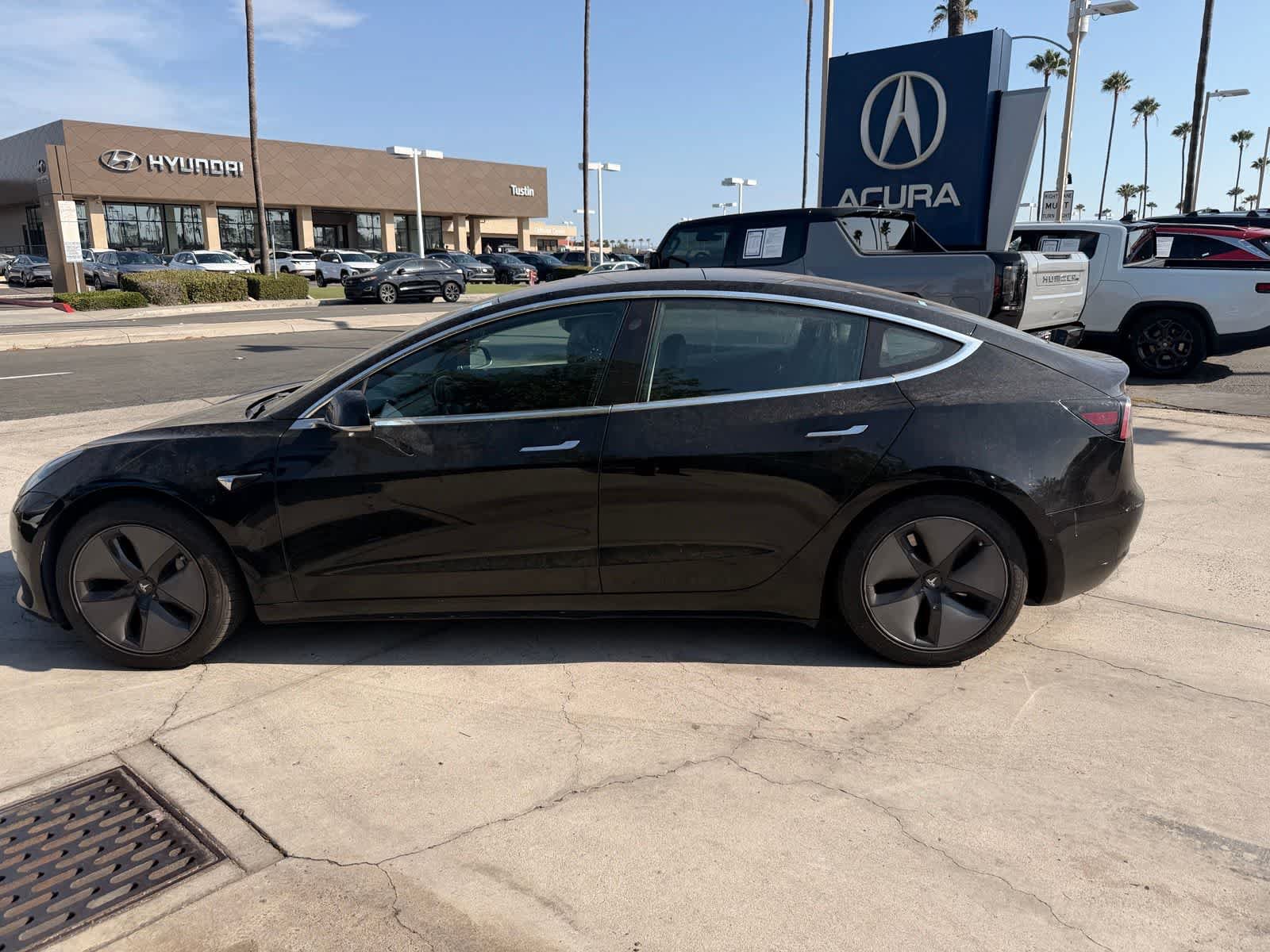 Used 2019 Tesla Model 3 Long Range RWD image 2
