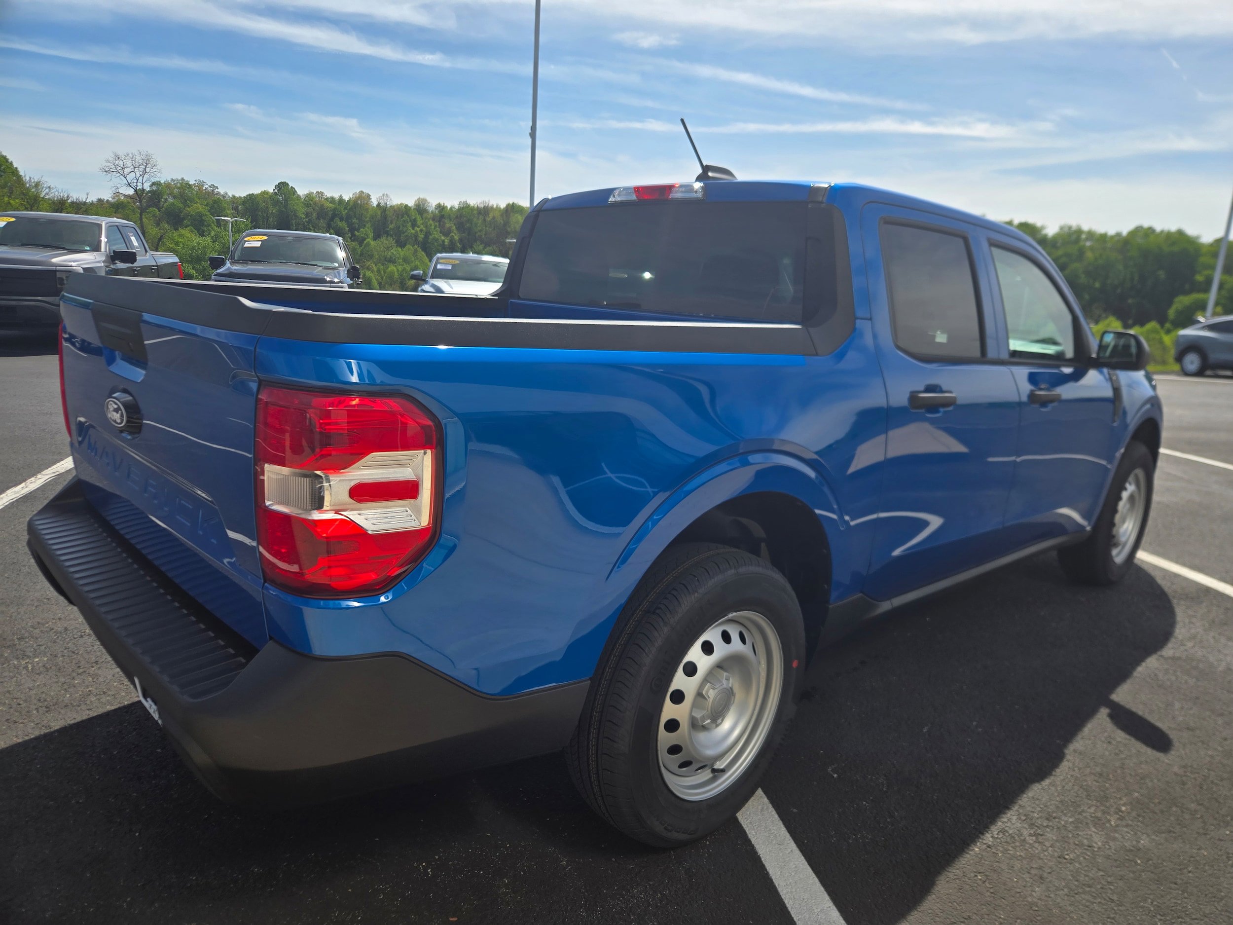New 2026 Ford Maverick XL AWD/4WD image 5