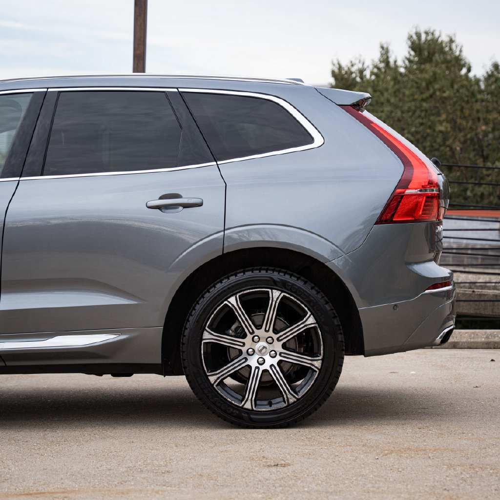 Used 2021 Volvo XC60 T5 Inscription w/ Advanced Package AWD/4WD image 6