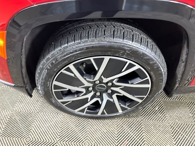 Used 2025 Jeep Wagoneer S Limited image 9