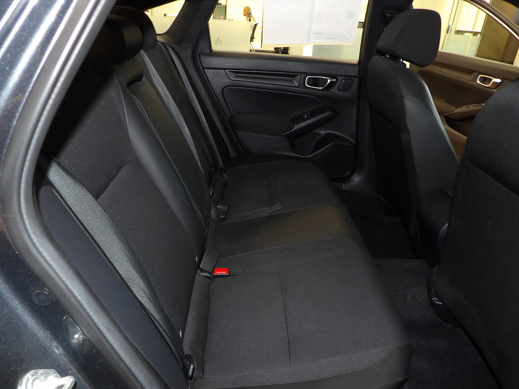 Used 2025 Honda Civic Sport image 17