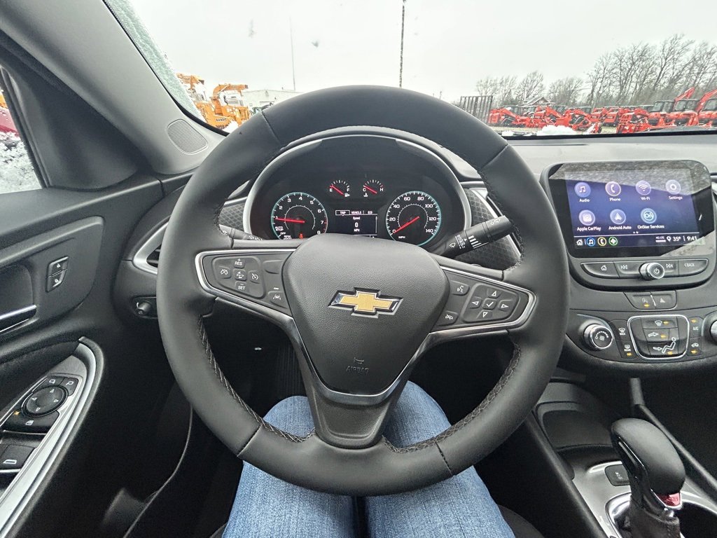 New 2025 Chevrolet Malibu RS image 19