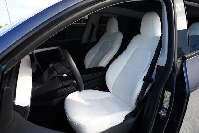 Used 2023 Tesla Model Y Long Range AWD/4WD image 15