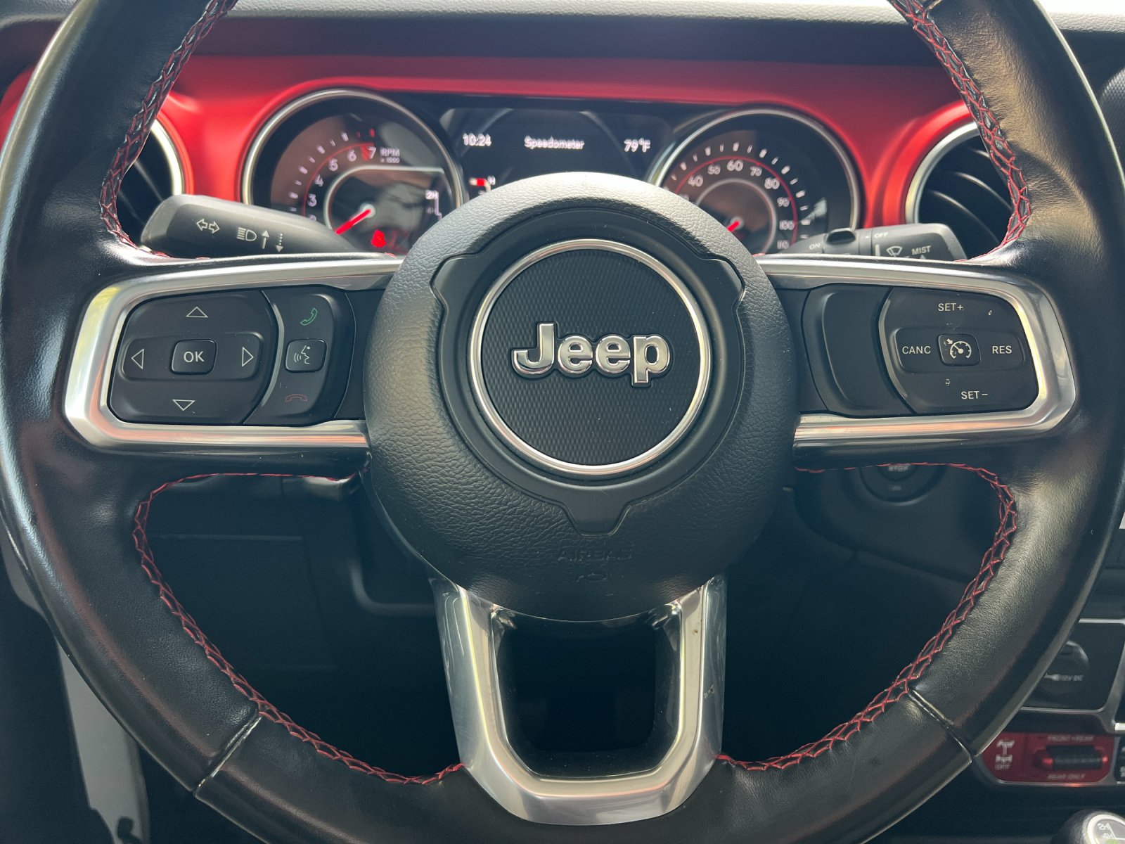 Used 2021 Jeep Wrangler Unlimited Rubicon AWD/4WD image 23