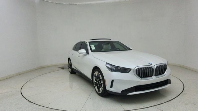 Used 2026 BMW 540i xDrive image 64