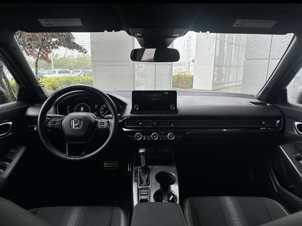 Used 2025 Honda Civic Sport image 13