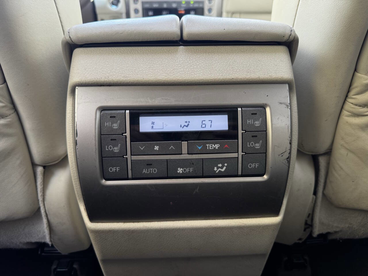 Used 2013 Lexus GX 460 w/ Comfort Plus Pkg image 22
