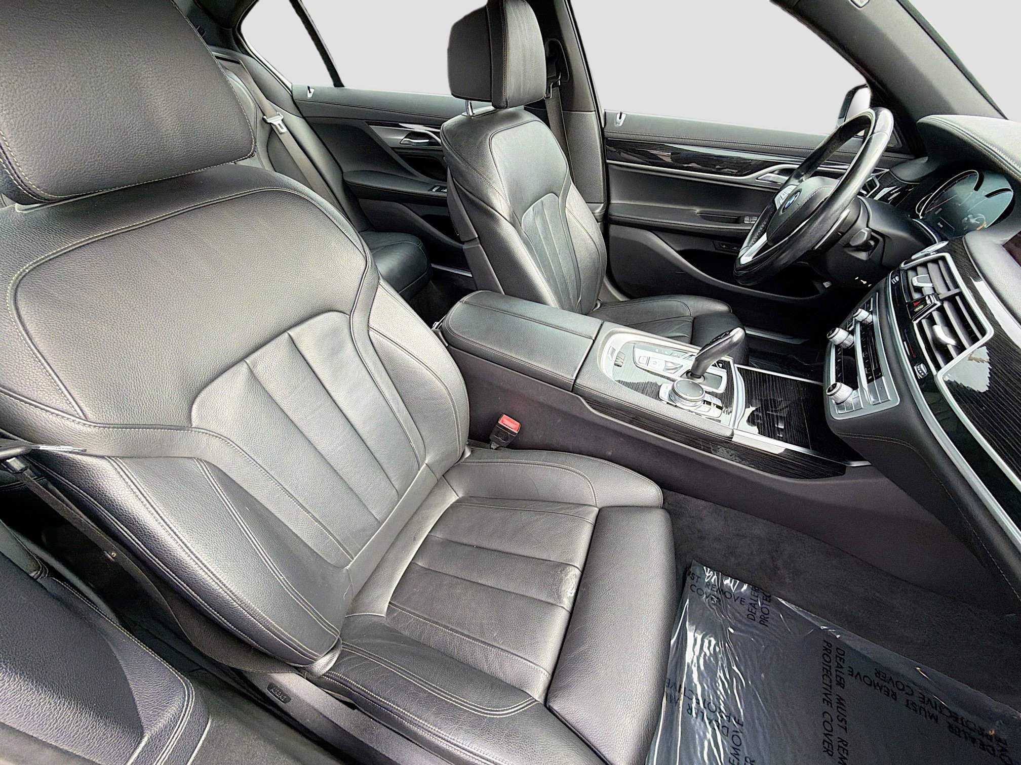 Used 2019 BMW 740i 740i w/ M Sport Package image 14