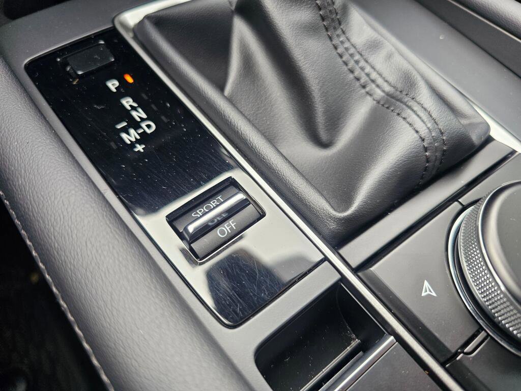 Certified 2023 MAZDA MAZDA3 s FWD image 38